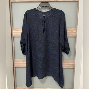 TORRID Georgette Keyhole Sharkbite Blouse